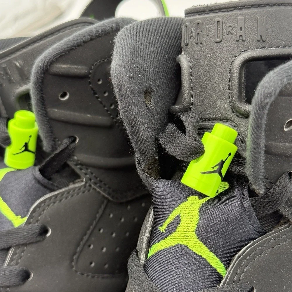 Nike Air Jordan 6 Retro Electric Green CT8529-003 Size 9.5M very clean!‎ NB